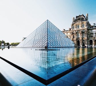 Louvre Museum Skip-the-Line Guided Tour – Private Tour in Italian