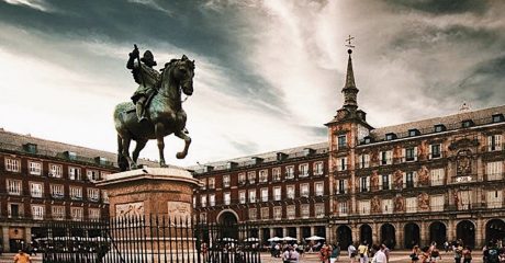 Madrid The Old City Guided Walking Tour – Private Tour in Italian